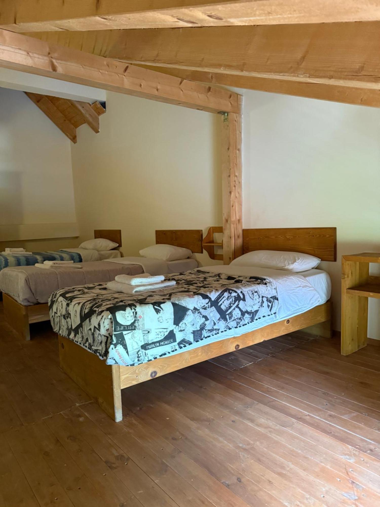 Villa Bujtina Polia à Theth Extérieur photo